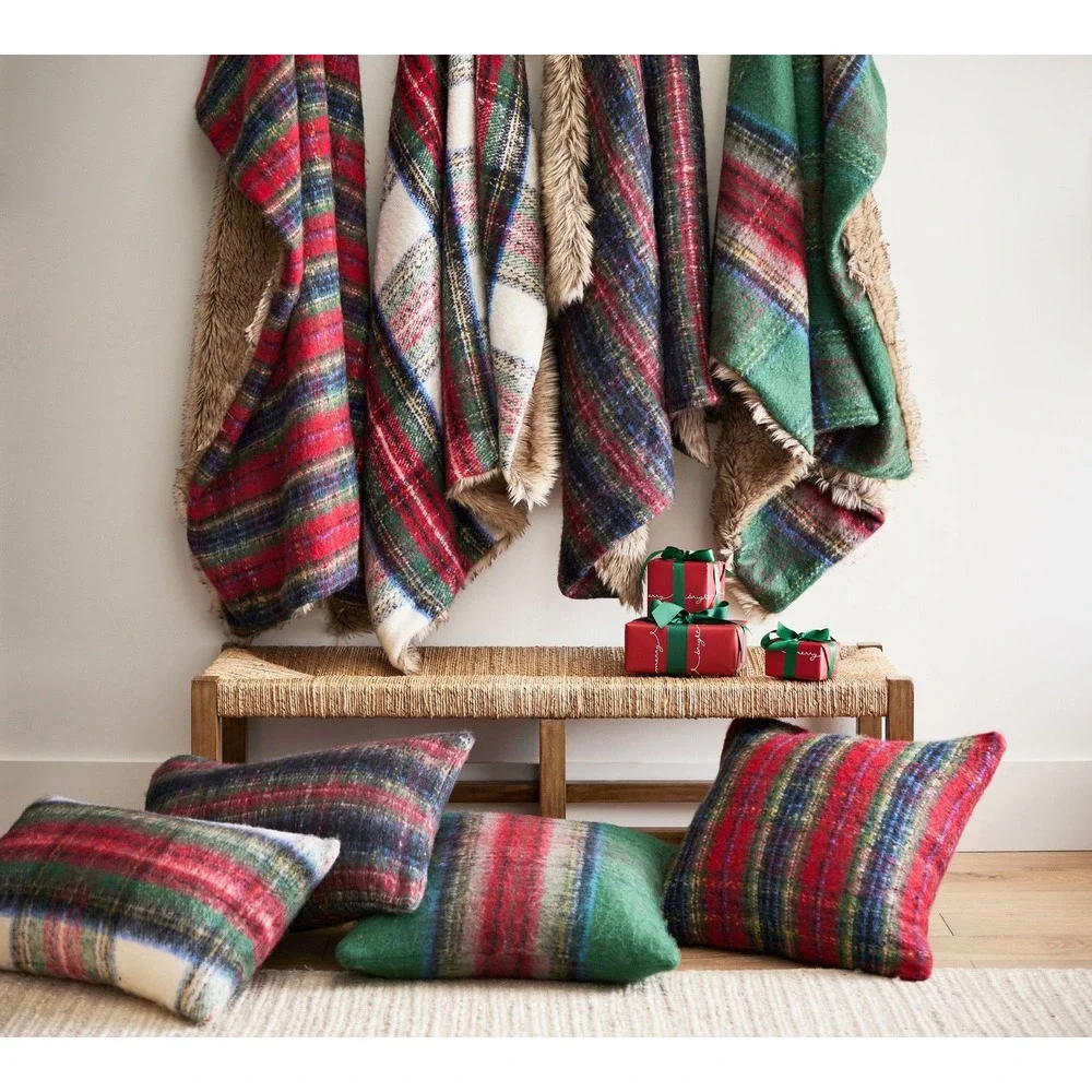 Pottery Barn Stewart Plaid Faux Fur Throw Blanket Red Green Holiday 50x60